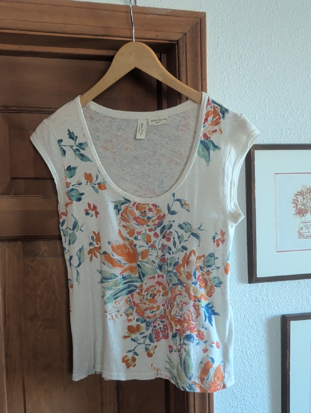 Meadow Rue White Scoop Neck Tee with Orange & Blue Floral